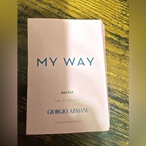 Giorgio Armani My Way Nectar Eau de Parfum - Soft Pink